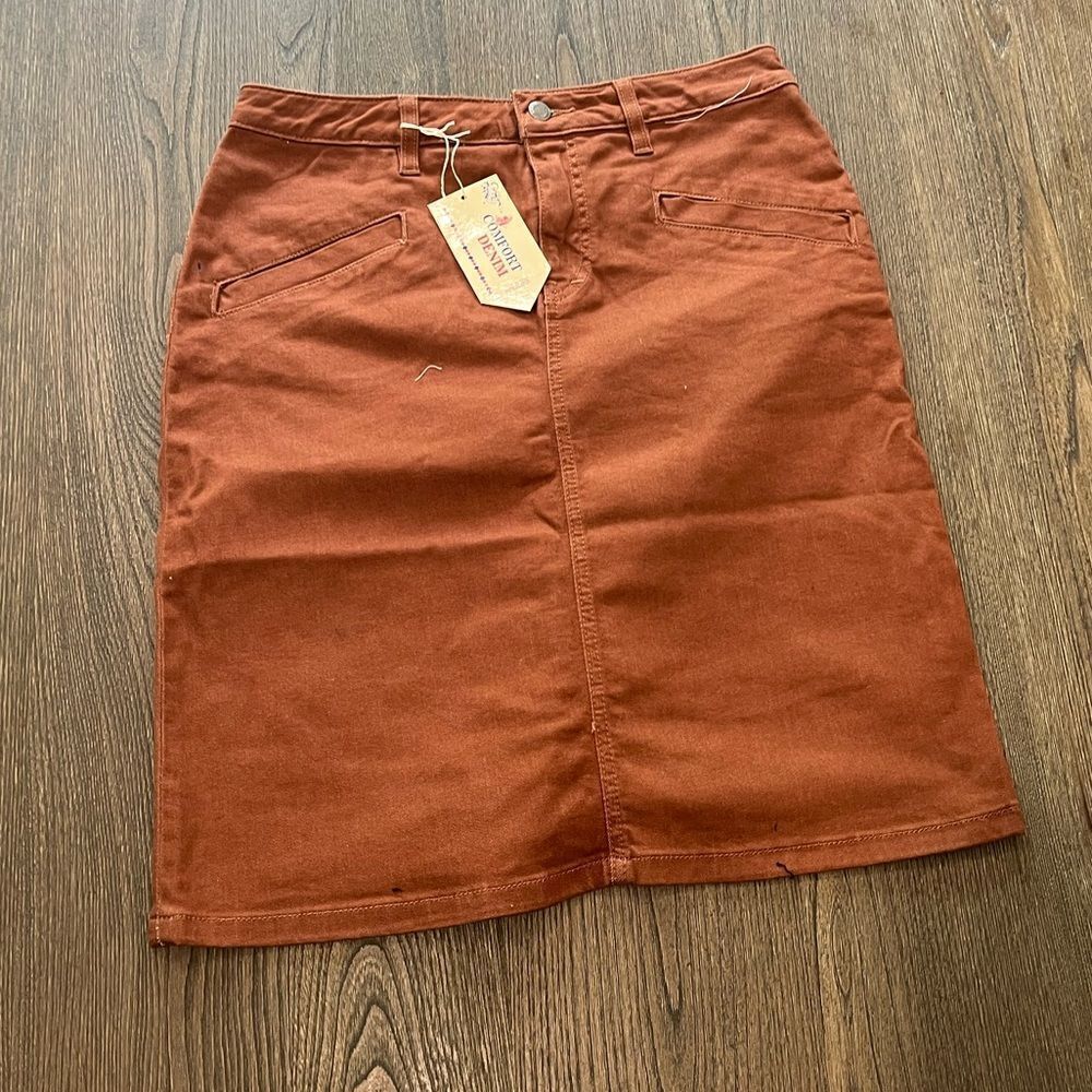 NWT Comfort Denim Mini Skirt Belted Size 9/10